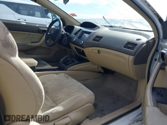 2006 Honda Civic Cpe LX with VIN 2HGFG116X6H579809, listed as a IAAI auction lot 41096293 with 1 mi miles. Bid and sale history available at carsss.com. Image 5.