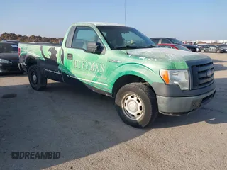 2011 Ford F-150 XL with VIN 1FTMF1CMXBKE15581, listed as a IAAI auction lot 41776477 with 200,765 mi miles. Bid and sale history available at carsss.com. Image 1.