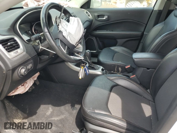 2019 Jeep Compass Latitude with VIN 3C4NJCBB1KT851538, listed as a Copart auction lot 62811265 with 30,004 mi miles and Clean title. Bid and sale history available at DreamBid. Image 7.