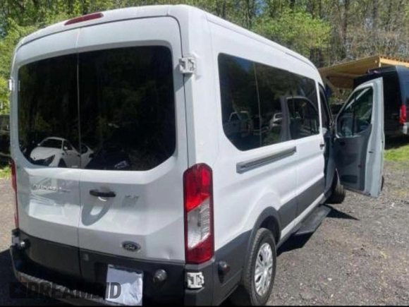 2017 Ford Transit XL с VIN 1FBAX2CM3HKA35386, выставлен на аукционе Copart как лот 82470164 с пробегом 125 570 миль миль и Чистый • Clean title. История ставок и продаж доступна на DreamBid. Изображение 4.