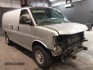 2018 Chevrolet Express Cargo Van with VIN 1GCWGAFG6J1226085, listed as a IAAI auction lot 41952268 with 53,293 mi miles. Bid and sale history available at carsss.com. Image 1.