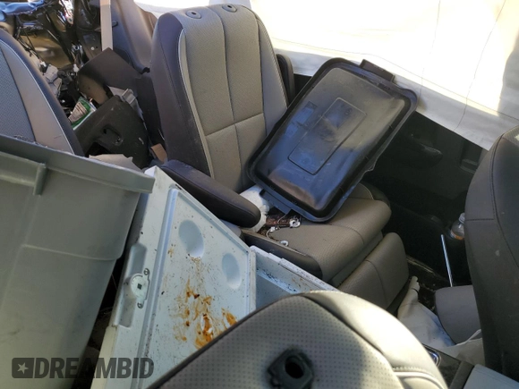 2018 Kia Sedona SX-L with VIN KNDME5C17J6363785, listed as a Copart auction lot 56021934 with 23,698 mi miles and Non Repairable. Bid and sale history available at carsss.com. Image 11.