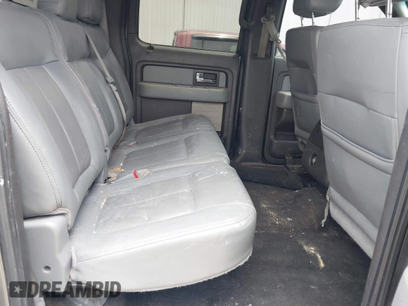 2014 Ford F-150 XL with VIN 1FTFW1ET3EFA92386, listed as a IAAI auction lot 42454065 with 283,399 mi miles and . Bid and sale history available at DreamBid. Image 8.