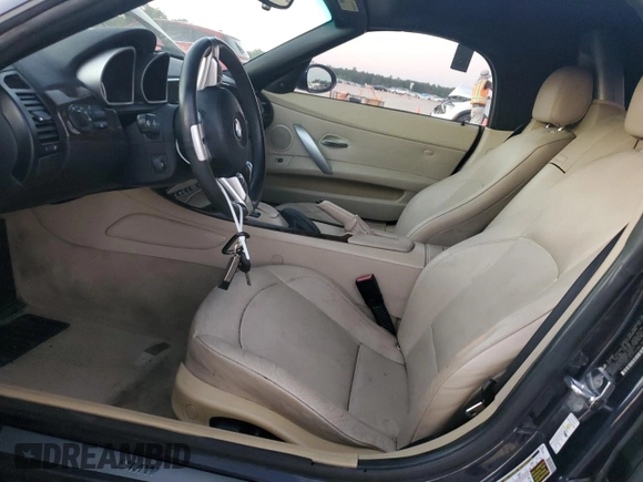 2008 BMW Z4 3.0si with VIN 4USBU53578LX04489, listed as a Copart auction lot 80902064 with 54,305 mi miles and Salvage Title. Bid and sale history available at carsss.com. Image 7.