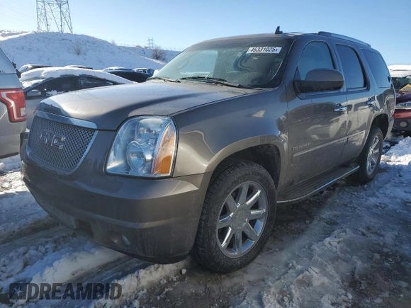 2013 GMC Yukon Denali with VIN 1GKS2EEF9DR200958, listed as a Copart auction lot 46331025 with 187,082 mi miles and Clean Title. Bid and sale history available at carsss.com. Image 1.