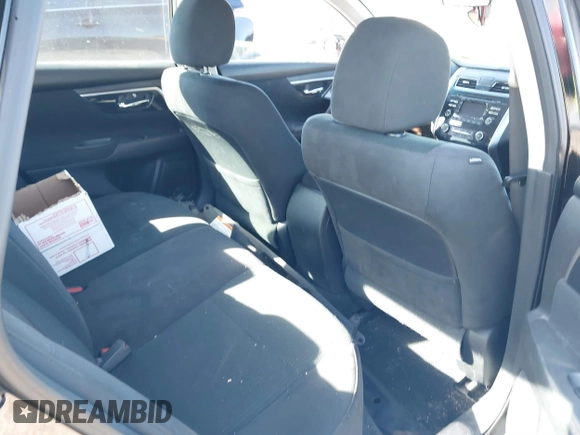 2014 Nissan Altima 2.5 S with VIN 1N4AL3AP1EC169058, listed as a IAAI auction lot 41439979 with 123,252 mi miles. Bid and sale history available at carsss.com. Image 8.
