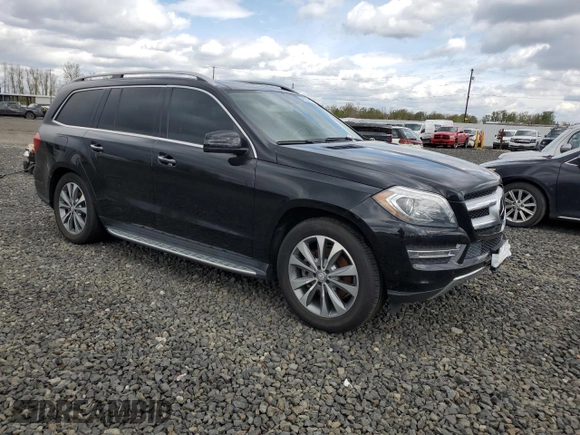 2015 Mercedes-Benz GL with VIN 4JGDF6EEXFA619128, listed as a Copart auction lot 49238374 with Not Provided miles. Bid and sale history available at carsss.com. Image 4.