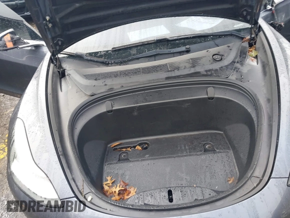 2019 Tesla Model 3 Mid Range with VIN 5YJ3E1EA3KF426971, listed as a IAAI auction lot 41564939 with Not Provided miles and . Bid and sale history available at carsss.com. Image 10.