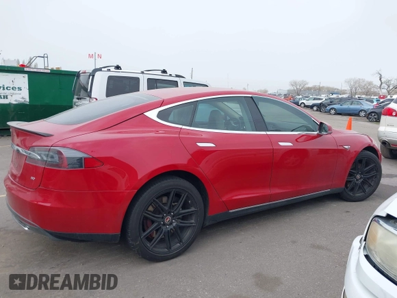2013 Tesla Model S with VIN 5YJSA1CG0DFP14545, listed as a IAAI auction lot 41806844 with Not Provided miles. Bid and sale history available at carsss.com. Image 13.