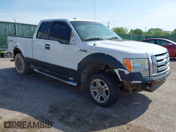 2009 Ford F-150 XL with VIN 1FTPX14V19KA68931, listed as a IAAI auction lot 42099582 with Not Provided miles. Bid and sale history available at carsss.com. Image 1.