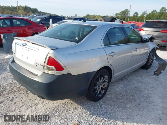 2009 Ford Fusion SEL with VIN 3FAHP08159R174628, listed as a IAAI auction lot 41886676 with 152,929 mi miles. Bid and sale history available at carsss.com. Image 4.