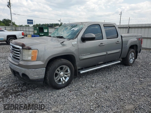 2008 GMC Sierra 1500 SLT z VIN 2GTEC13J681331799, wystawiony jako Copart lot #57895325 z przebiegiem 85 925 mil mil oraz Szkoda całkowita • Salvage title. Historia ofert i sprzedaży dostępna na DreamBid. Obrazek 1.