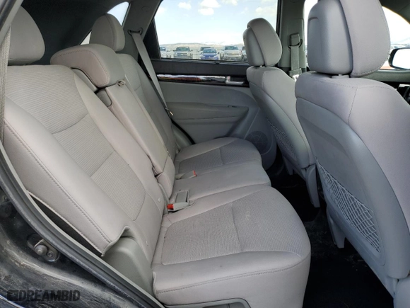 2015 Kia Sorento LX with VIN 5XYKTCA60FG557479, listed as a Copart auction lot 51820845 with 97,076 mi miles and Clean Title. Bid and sale history available at carsss.com. Image 10.