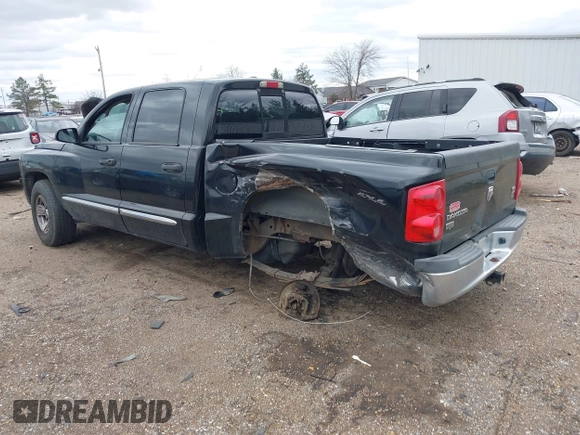 2008 Dodge Dakota Laramie with VIN 1D7HW58NX8S602604, listed as a IAAI auction lot 41717006 with 167,023 mi miles. Bid and sale history available at carsss.com. Image 3.