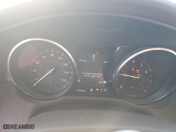 2016 Jaguar XF 35t Prestige with VIN SAJBE4BV8GCY02512, listed as a Copart auction lot 84510554 with 135,293 mi miles and Salvage Title. Bid and sale history available at carsss.com. Image 9.