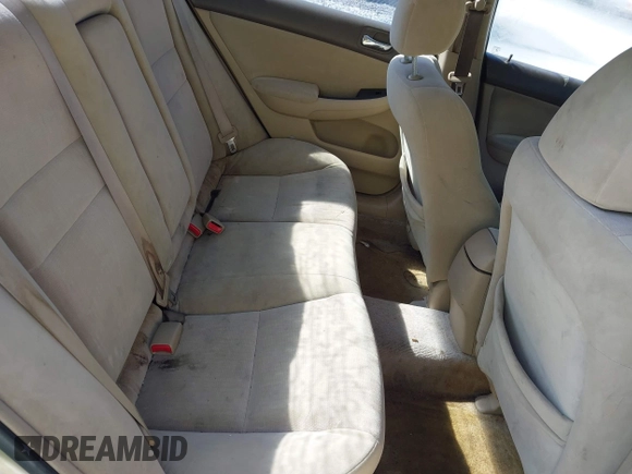 2003 Honda Accord LX z VIN 1HGCM66343A103346, wystawiony jako IAAI lot #41939613 z przebiegiem 231 328 mil mil oraz . Historia ofert i sprzedaży dostępna na DreamBid. Obrazek 8.