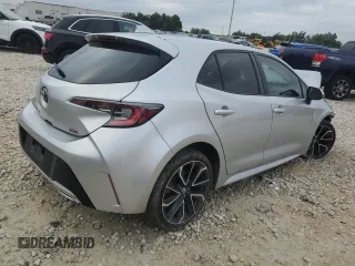 2019 Toyota Corolla Hatchback SE with VIN JTNK4RBE7K3030295, listed as a Copart auction lot 69841584 with 0 mi miles and Salvage Title. Bid and sale history available at carsss.com. Image 3.