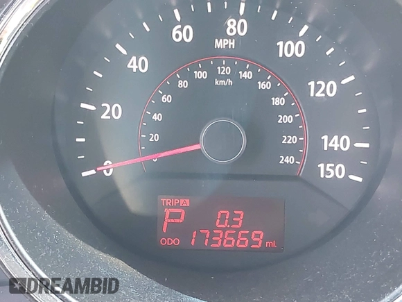 2011 Kia Sorento LX with VIN 5XYKT4A22BG123397, listed as a IAAI auction lot 41890456 with 173,669 mi miles. Bid and sale history available at carsss.com. Image 15.