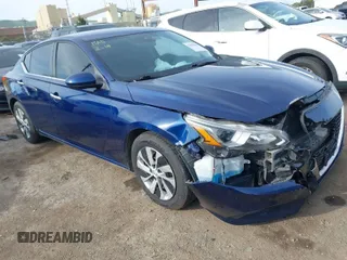 2021 Nissan Altima 2.5 S with VIN 1N4BL4BV1MN390668, listed as a IAAI auction lot 41809009 with 85,714 mi miles. Bid and sale history available at carsss.com. Image 1.
