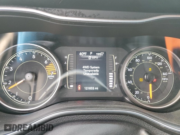 2019 Jeep Cherokee Latitude with VIN 1C4PJMCB9KD238151, listed as a Copart auction lot 50569995 with 121,833 mi miles and Salvage Title. Bid and sale history available at carsss.com. Image 9.
