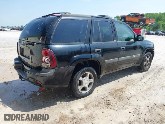 2003 Chevrolet TrailBlazer LS with VIN 1GNDS13S632132324, listed as a IAAI auction lot 42118277 with 213,705 mi miles and . Bid and sale history available at DreamBid. Image 4.