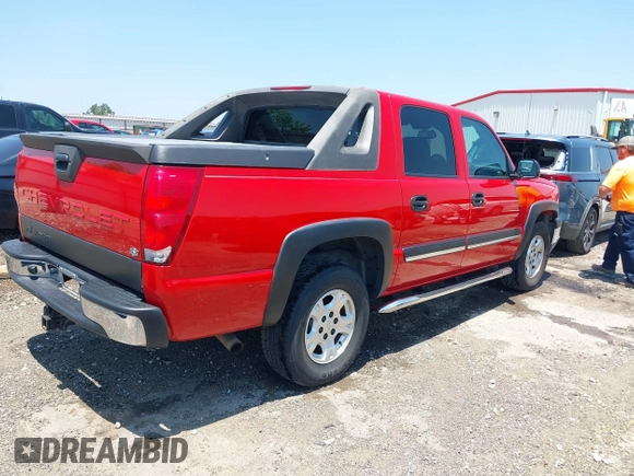 2005 Chevrolet Avalanche LT with VIN 3GNEC12Z35G179854, listed as a IAAI auction lot 42443728 with 263,042 mi miles and . Bid and sale history available at DreamBid. Image 4.