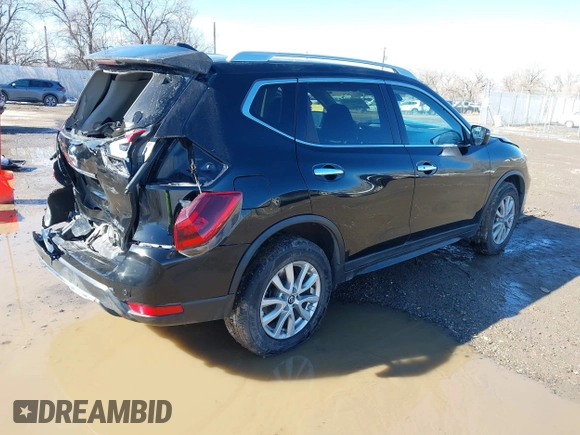 2019 Nissan Rogue SV with VIN KNMAT2MV4KP507393, listed as a IAAI auction lot 41702759 with 108,821 mi miles. Bid and sale history available at carsss.com. Image 4.