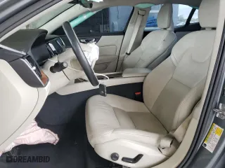 2019 Volvo S60 Momentum with VIN 7JR102FK3KG003852, listed as a Copart auction lot 88770525 with 89,455 mi miles and Non Repairable. Bid and sale history available at carsss.com. Image 7.