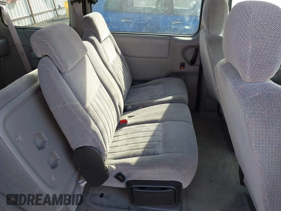 2004 Pontiac Montana z VIN 1GMDU03E84D150252, wystawiony jako IAAI lot #41997132 z przebiegiem 142 880 mil mil oraz . Historia ofert i sprzedaży dostępna na DreamBid. Obrazek 8.