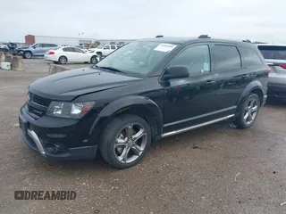 2017 Dodge Journey Crossroad Plus z VIN 3C4PDCGGXHT590777, wystawiony jako IAAI lot #42409090 z przebiegiem 139 219 mil mil oraz . Historia ofert i sprzedaży dostępna na DreamBid. Obrazek 17.