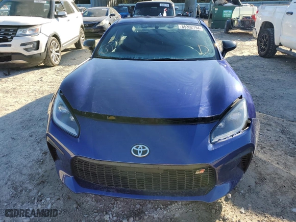2024 Toyota GR86 with VIN JF1ZNBB11R8755480, listed as a Copart auction lot 85302794 with 6,954 mi miles and Non Repairable. Bid and sale history available at carsss.com. Image 5.