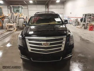2015 Cadillac Escalade Platinum with VIN 1GYS4PKJ9FR745825, listed as a IAAI auction lot 41201715 with 133,363 mi miles. Bid and sale history available at carsss.com. Image 13.