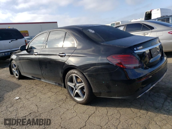 2018 Mercedes-Benz E 300 with VIN WDDZF4JB3JA312375, listed as a Copart auction lot 45075973 with 34,202 mi miles and . Bid and sale history available at DreamBid. Image 2.