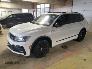 2021 Volkswagen Tiguan SE with VIN 3VV3B7AX7MM100628, listed as a Copart auction lot 47676665 with 48,668 mi miles and Salvage Title. Bid and sale history available at DreamBid. Image 1.