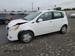 2011 Chevrolet Aveo 2LT z VIN KL1TG6DE6BB170802, wystawiony jako Copart lot #43707665 z przebiegiem Nie podano mil oraz Szkoda całkowita • Salvage title. Historia ofert i sprzedaży dostępna na DreamBid. Obrazek 1.