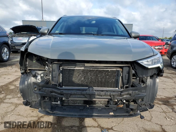2019 Audi Q3 Premium Plus with VIN WA1BECF31K1083345, listed as a Copart auction lot 62835714 with 51,274 mi miles and Salvage Title. Bid and sale history available at carsss.com. Image 5.