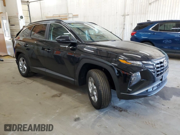 2023 Hyundai Tucson SEL z VIN 5NMJBCAE1PH290396, wystawiony jako Copart lot #63268125 z przebiegiem 19 859 mil mil oraz Szkoda całkowita • Salvage title. Historia ofert i sprzedaży dostępna na DreamBid. Obrazek 4.