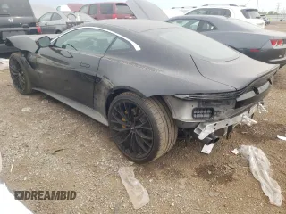 2023 Aston Martin Vantage z VIN SCFSMGAW7PGN07196, wystawiony jako Copart lot #55477894 z przebiegiem 2195 mil mil oraz Szkody całkowita. Historia ofert i sprzedaży dostępna na DreamBid. Obrazek 2.
