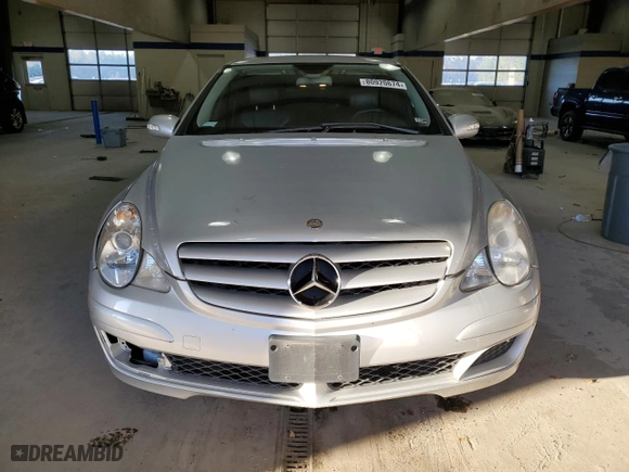 2006 Mercedes-Benz R-Class 3.5L with VIN 4JGCB65EX6A008720, listed as a Copart auction lot 80920674 with 203,137 mi miles and Clean Title. Bid and sale history available at carsss.com. Image 5.