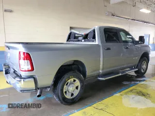 2024 Ram 2500 Big Horn с VIN 3C6UR5DJ3RG353713, выставлен на аукционе Copart как лот 63202265 с пробегом 5 551 миль миль и Чистый • Clean title. История ставок и продаж доступна на DreamBid. Изображение 3.