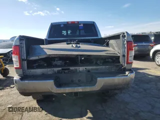 2020 Ram 2500 Tradesman with VIN 3C6UR5CJ5LG142585, listed as a Copart auction lot 45687485 with 141,839 mi miles and Salvage Title. Bid and sale history available at carsss.com. Image 6.