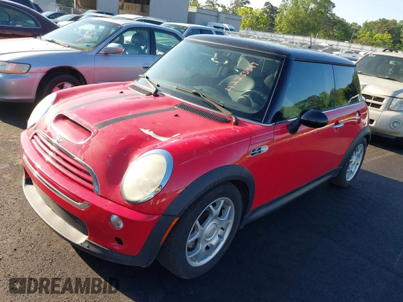 2006 MINI Hardtop S with VIN WMWRE33586TJ34762, listed as a IAAI auction lot 42255599 with 112,664 mi miles and . Bid and sale history available at DreamBid. Image 2.