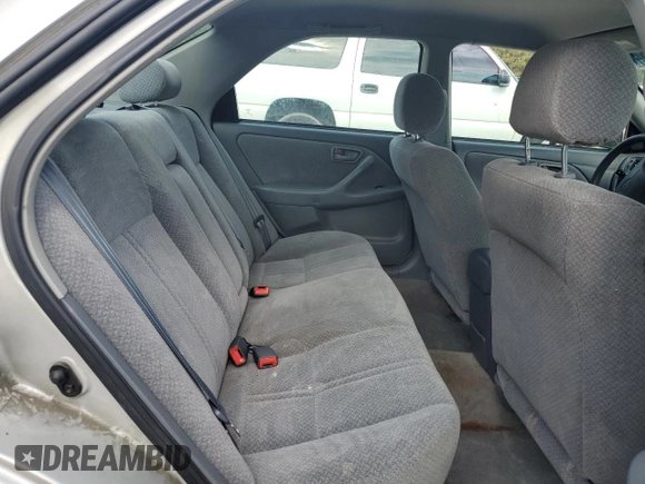 2001 Toyota Camry CE z VIN 4T1BG22K91U053266, wystawiony jako Copart lot #56991785 z przebiegiem 130 502 mil mil oraz Szkoda całkowita • Salvage title. Historia ofert i sprzedaży dostępna na DreamBid. Obrazek 10.
