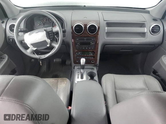 2007 Ford Freestyle SEL z VIN 1FMDK02137GA22864, wystawiony jako Copart lot #73942603 z przebiegiem 134 137 mil mil oraz Szkody całkowita. Historia ofert i sprzedaży dostępna na DreamBid. Obrazek 8.
