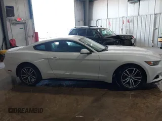 2016 Ford Mustang EcoBoost z VIN 1FA6P8TH9G5232220, wystawiony jako IAAI lot #42175822 z przebiegiem 181 414 mil mil oraz . Historia ofert i sprzedaży dostępna na DreamBid. Obrazek 13.