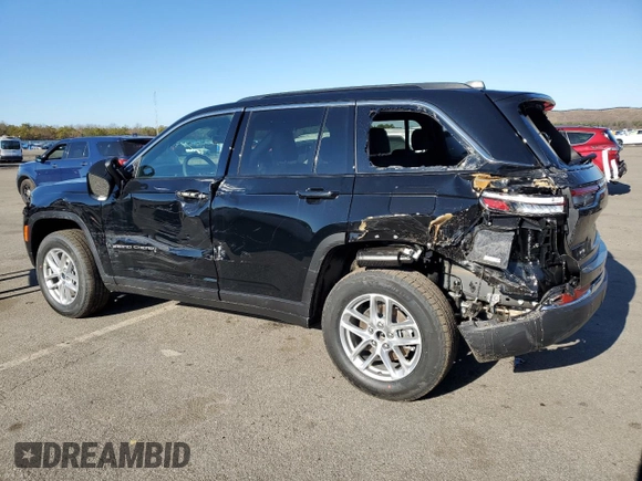 2025 Jeep Grand Cherokee Laredo with VIN 1C4RJHAG3SC274177, listed as a Copart auction lot 84838284 with 36 mi miles and Salvage Title. Bid and sale history available at DreamBid. Image 2.