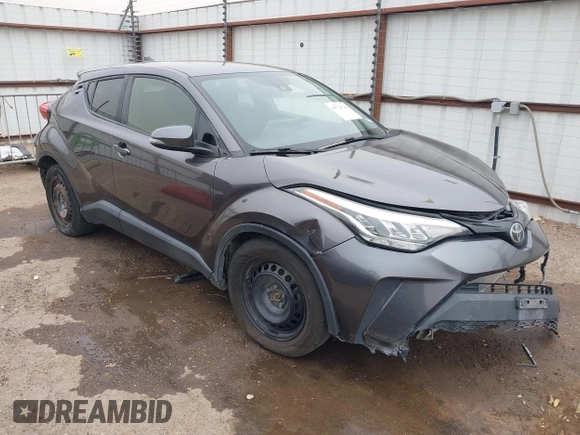 2020 Toyota C-HR LE z VIN JTNKHMBX0L1073916, wystawiony jako IAAI lot #41720784 z przebiegiem 96 730 mil mil oraz . Historia ofert i sprzedaży dostępna na DreamBid. Obrazek 1.
