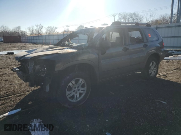 2005 Mitsubishi Endeavor LS with VIN 4A4MN21S95E065592, listed as a Copart auction lot 46726875 with 0 mi miles and Salvage Title. Bid and sale history available at carsss.com. Image 1.