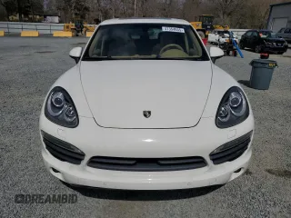 2012 Porsche Cayenne S Hybrid z VIN WP1AE2A27CLA90198, wystawiony jako Copart lot #47354655 z przebiegiem 119 312 mil mil oraz Tytuł czysty. Historia ofert i sprzedaży dostępna na DreamBid. Obrazek 5.