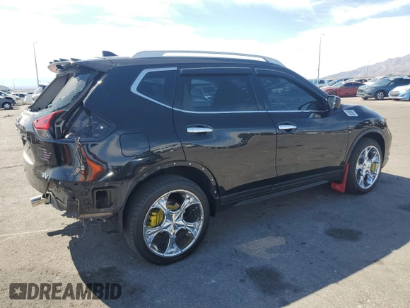 2020 Nissan Rogue S z VIN 5N1AT2MT1LC817469, wystawiony jako Copart lot #50407365 z przebiegiem 93 733 mil mil oraz Szkoda całkowita • Salvage title. Historia ofert i sprzedaży dostępna na DreamBid. Obrazek 3.